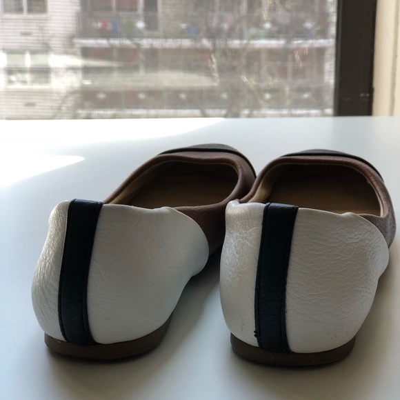 Ballet Flats - Picture 2 of 4